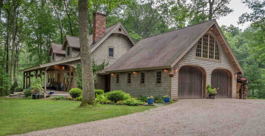 Building photograph for 13 WESTMOUNT ROAD